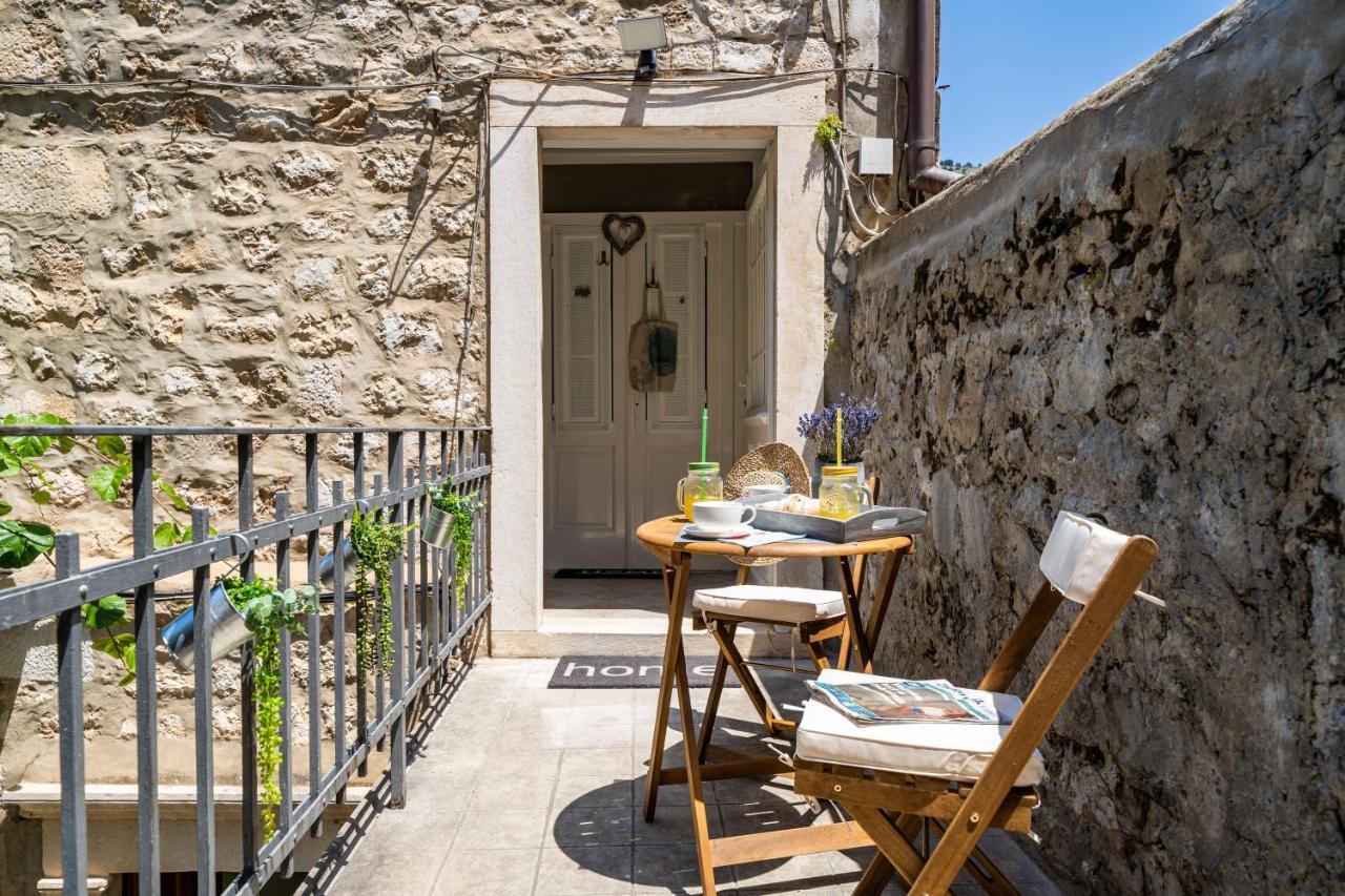 Apartment Swan - Dubrovnik Old Town Extérieur photo